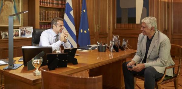 Ο «Δράκος» επισκέφθηκε το Μέγαρο Μαξίμου