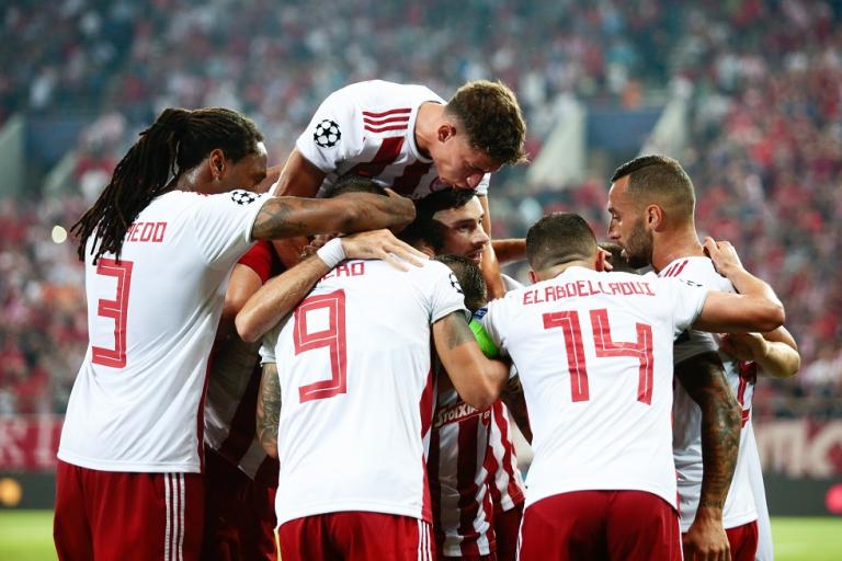 Ολυμπιακός – Τότεναμ: Τους τρέλανε ο «μάγος» με το 10