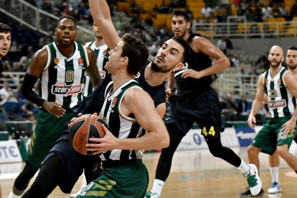 Βελτιωμένος ο Παναθηναϊκός, νίκησε εύκολα την Φενέρ (84-74)