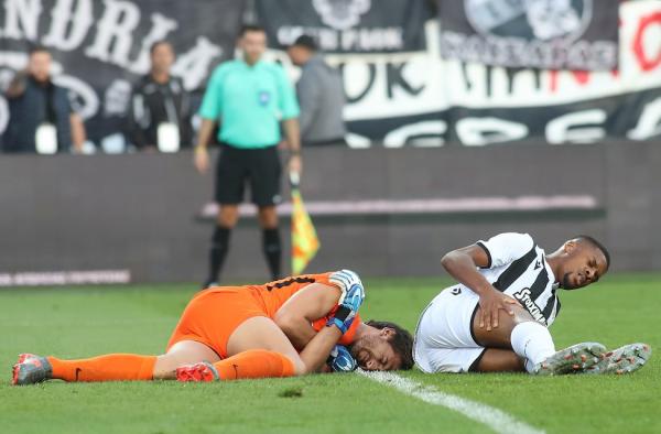 Νοκ άουτ για τρεις μήνες ο Κουέστα