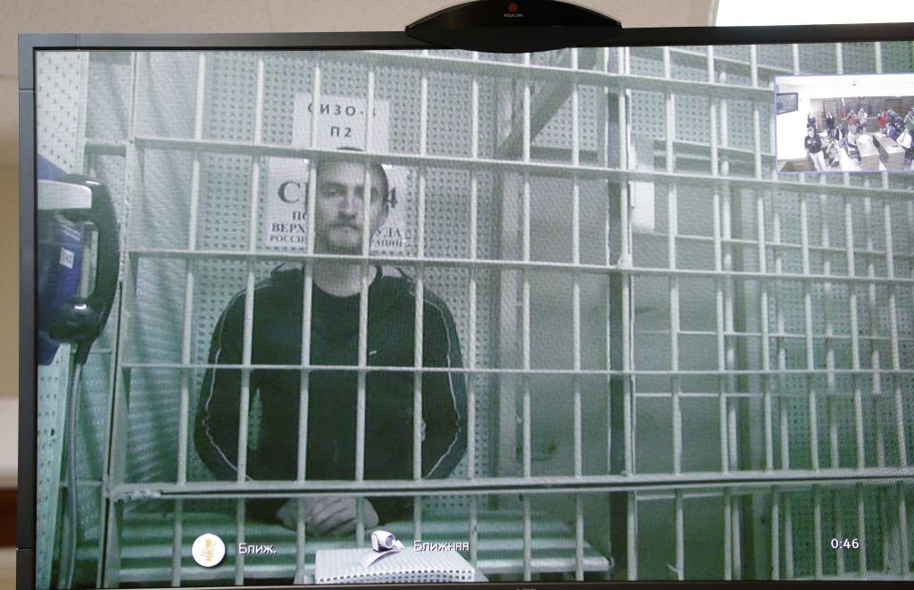 Ελεύθερος ο ηθοποιός Πάβελ Ουστίνοφ που είχε καταδικαστεί για επίθεση σε αστυνομικό