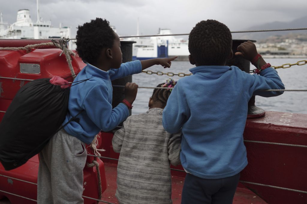 Ιταλία : 200 πρόσφυγες έφτασαν στις ακτές - 71 επέστρεψαν στη Λιβύη
