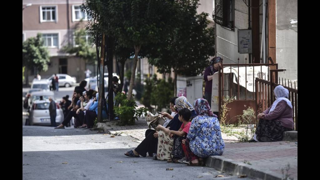 Σεισμός 5,8 Ρίχτερ στην Κωνσταντινούπολη