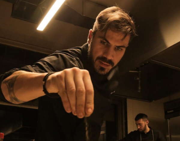 Δεν θα πιστέψετε σε ποιο show μαγειρικής θα πάει ο Πετρετζίκης