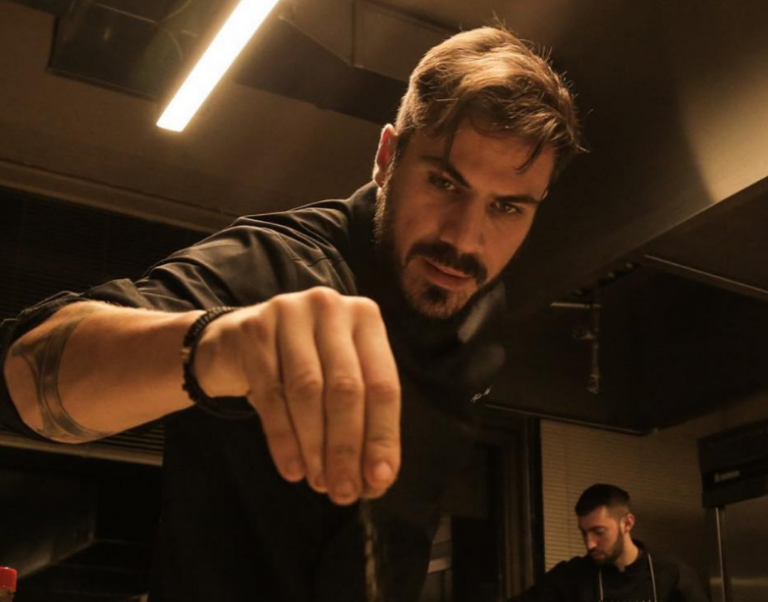 Δεν θα πιστέψετε σε ποιο show μαγειρικής θα πάει ο Πετρετζίκης