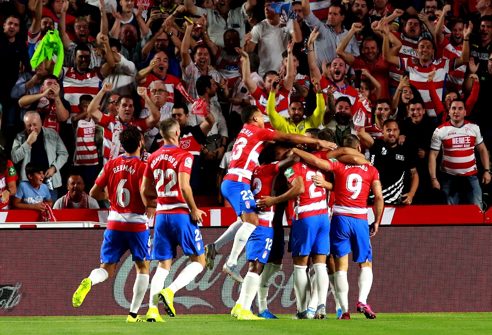 Απίστευτη Γρανάδα νίκησε την Μπαρτσελόνα (2-0)