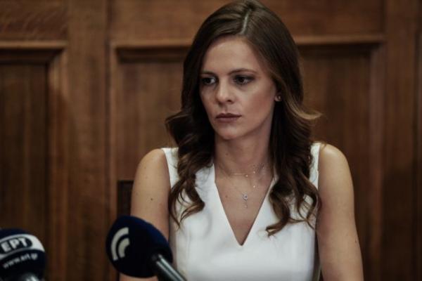 Αχτσιόγλου : Όχι στην επιστροφή στη μνημονιακή εποχή συμπίεσης μισθών και δικαιωμάτων