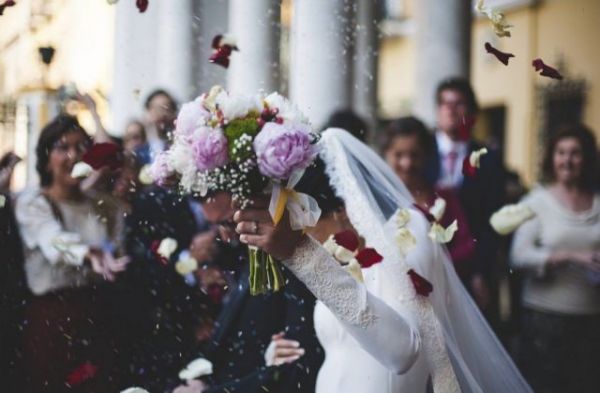 Χαμός σε γάμο στις Σέρρες: Ιδιοκτήτης πολυχώρου επιτέθηκε σε εφοριακούς