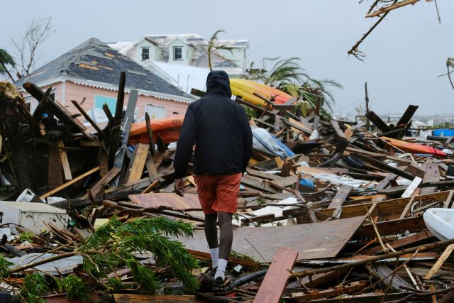 Τυφώνας Dorian: Συνεχώς μεγαλώνει η λίστα των θυμάτων - Στους 30 οι νεκροί