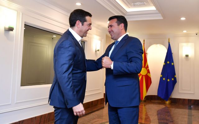 «Γράψαμε ιστορία» επιμένουν Τσίπρας - Ζάεφ και ζητούν ένταξη της Β.Μακεδονίας στην ΕΕ
