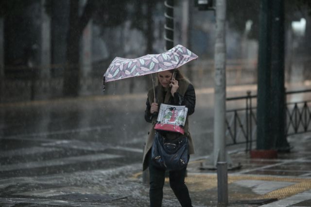 «Αγριεύει» ο καιρός: Έρχονται βροχές – Έως και  9 μποφόρ στο Αιγαίο