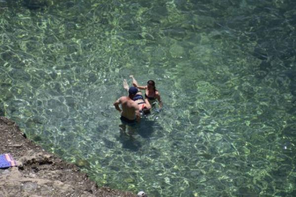 Καιρός : Ηλιοφάνεια και ζέστη την Κυριακή
