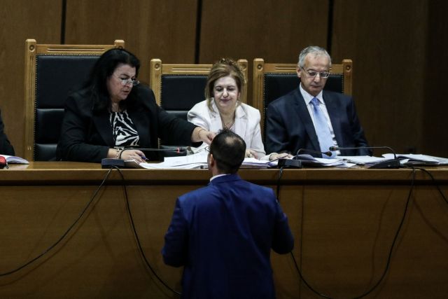 Προκαλεί ο κατηγορούμενος στη δίκη της ΧΑ: Ο Λουκμάν μας επιτέθηκε πρώτος