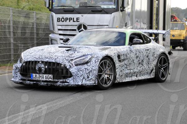 Mercedes-AMG GT R Black Series 2020: Μαύρη καλλονή