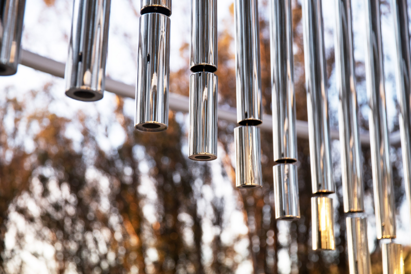 Ένα γλυπτό που «τραγουδά» με το φύσημα του ανέμου