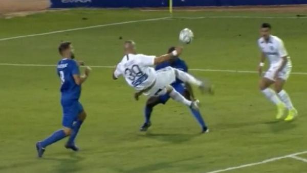 Γκολάρα Βέλλιου με ανάποδο ψαλίδι (vid)