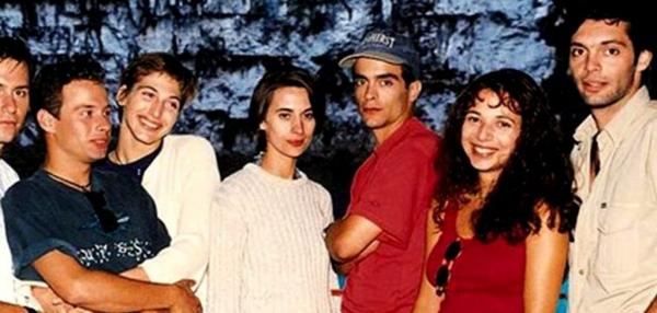 Λόγω τιμής: Το σήριαλ που συγκίνησε – Δείτε το 1ο επεισόδιο του 1996