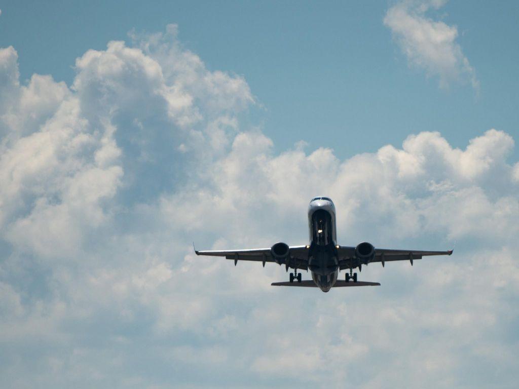 Ξαφνικό «κανόνι» για γνωστή αεροπορική εταιρεία – «Στον αέρα» 13.000 επιβάτες
