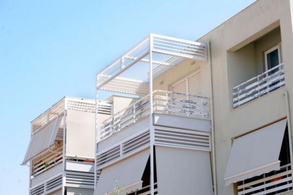 Editorial Ta Nea: Skewed perceptions