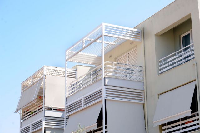 Editorial Ta Nea: Skewed perceptions