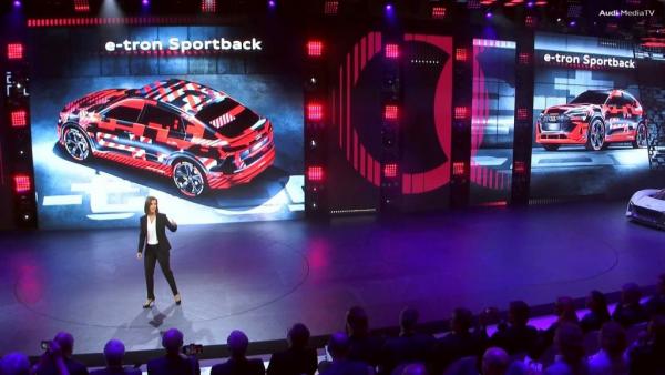 Ινκόγκνιτο εμφάνιση για το Audi E-Tron Sportback στην Φρανκφούρτη