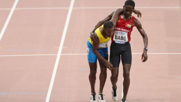 Ντόχα : Τερμάτισαν τελευταίοι, αλλά πήραν «χρυσό» στην αλληλεγγύη