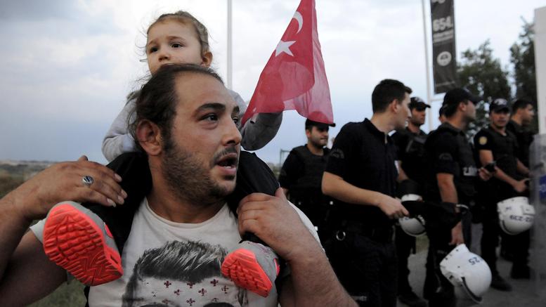 Γιατί τώρα προσφυγικές ροές από την Τουρκία
