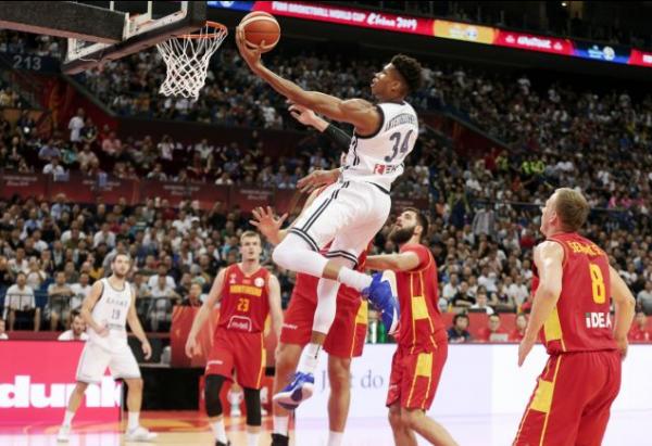 Σκουρτόπουλος: Ο Γιάννης κουβαλάει σταριλίκι με την καλή έννοια