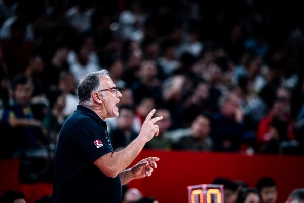 Έντονη κριτική σε Σκουρτόπουλο από αναλυτή του ESPN