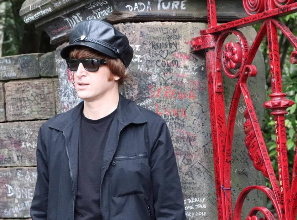 Strawberry Field: Μια βόλτα στο παιδικό καταφύγιο του Τζον Λένον