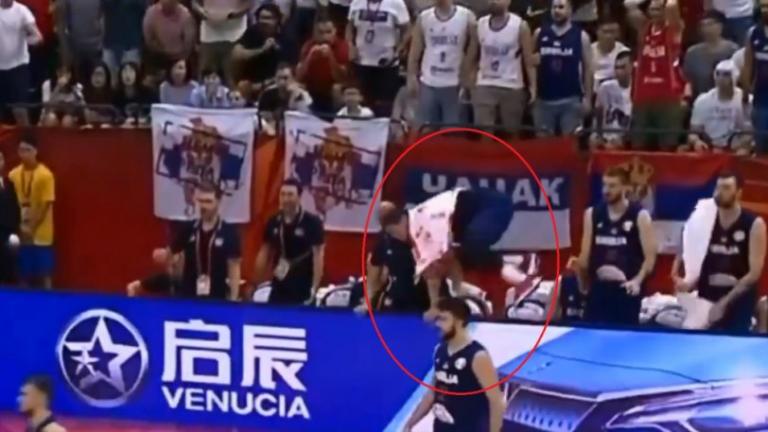 Σερβία : Ο Τζόρτζεβιτς… έκοψε τον τσαμπουκά του Γιόβιτς