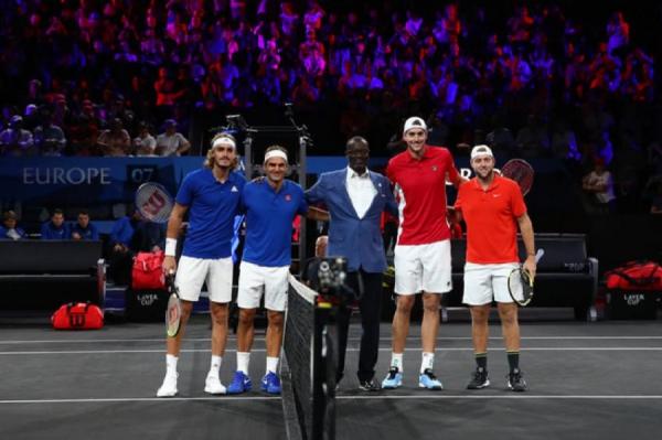 Φινάλε με ήττα για τον Τσιτσιπά