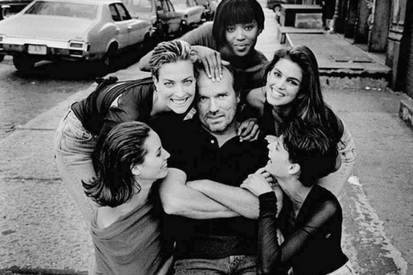 Πίτερ Λίντμπεργκ: Ο κόσμος της μόδας αποχαιρετά τον κορυφαίο φωτογράφο