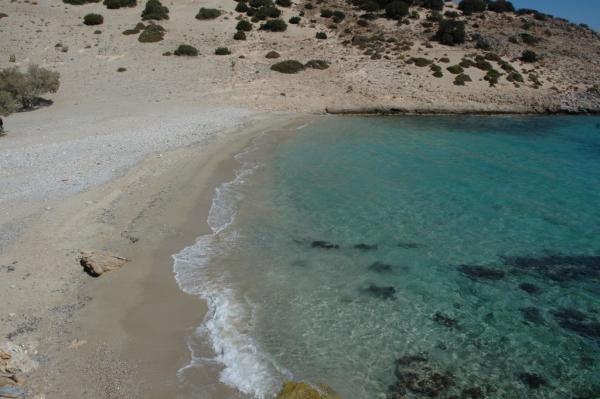 Σχοινούσα: Το νησί της Παναγίας της Ακαθής