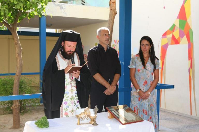 Στην τελετή Αγιασμού σχολείων ο δήμαρχος Πειραιά Γιάννης Μώραλης