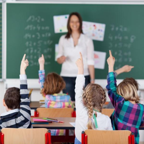 Πρώτο κουδούνι στα σχολεία: Τι αλλάζει τη νέα χρονιά