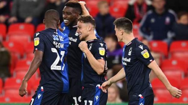 Με ανατροπή στην κορυφή της Championship η Νότιγχαμ Φόρεστ