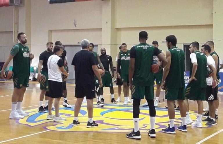 Αποθέωση στην ανοικτή προπόνηση του Παναθηναϊκού στην Πορταριά