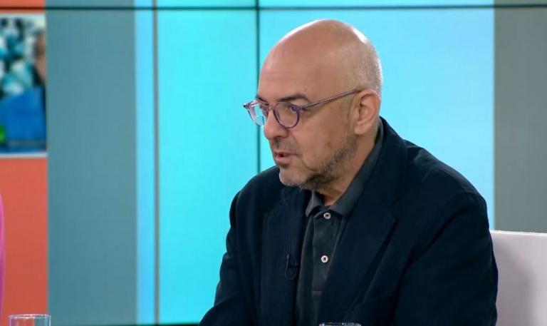 Ο Παπαδημητρίου απαντάει στο σάλο με το νερό: «Είναι πολιτική σπέκουλα»