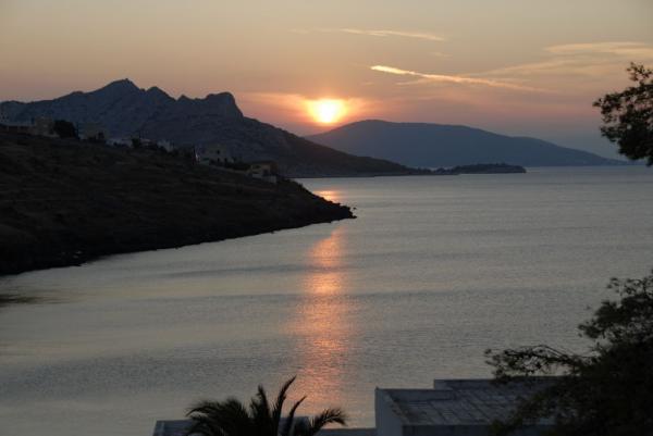 Αίγινα : Από τον Αιακό έως τον Καζαντζάκη
