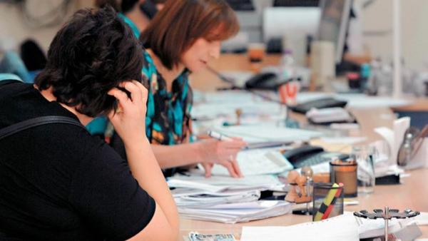 Πλασματικά έτη: Τι αλλάζει στη συνταξιοδότηση των δημοσίων υπαλλήλων