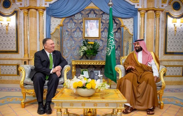 Σαουδική Αραβία : Ο Πομπέο στηρίζει την πρόταση για διεθνή έρευνα στις επιθέσεις της Aramco