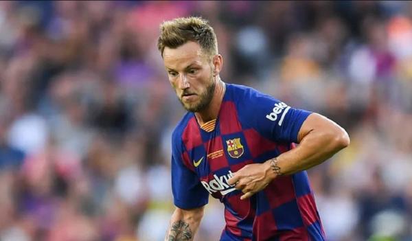 Οι Ιταλοί στέλνουν τον Ράκιτιτς στη Γιουβέντους