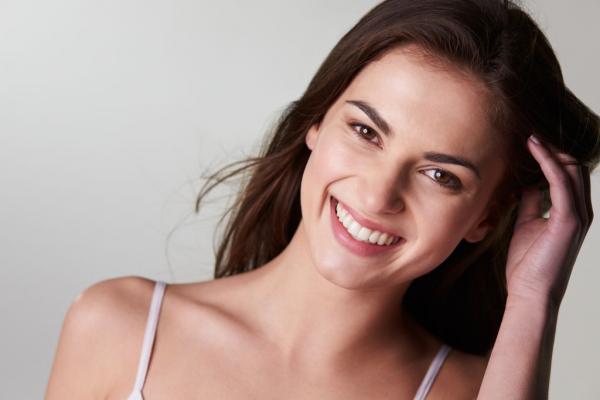 Hair scrub: Έτσι θα κάνετε απολέπιση στο τριχωτό της κεφαλής