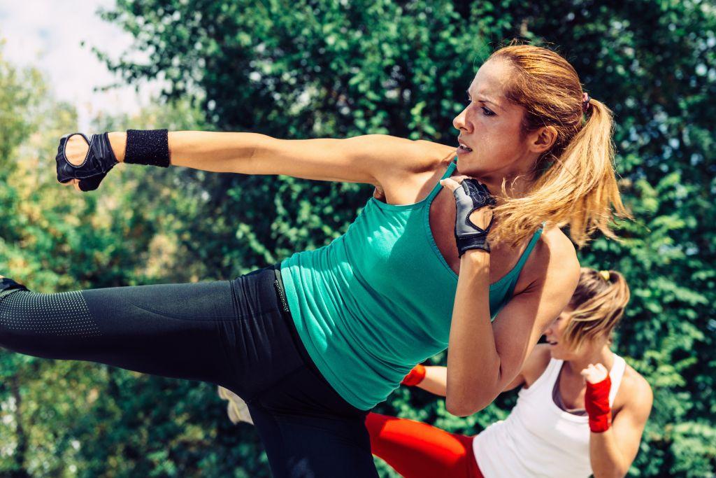 Με αυτές τις ασκήσεις κικ μπόξινγκ θα κάψετε 300 θερμίδες