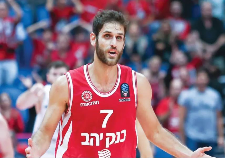 Περπέρογλου: «Στην Εθνική οι καλύτεροι είναι αυτοί που δεν παίζουν»