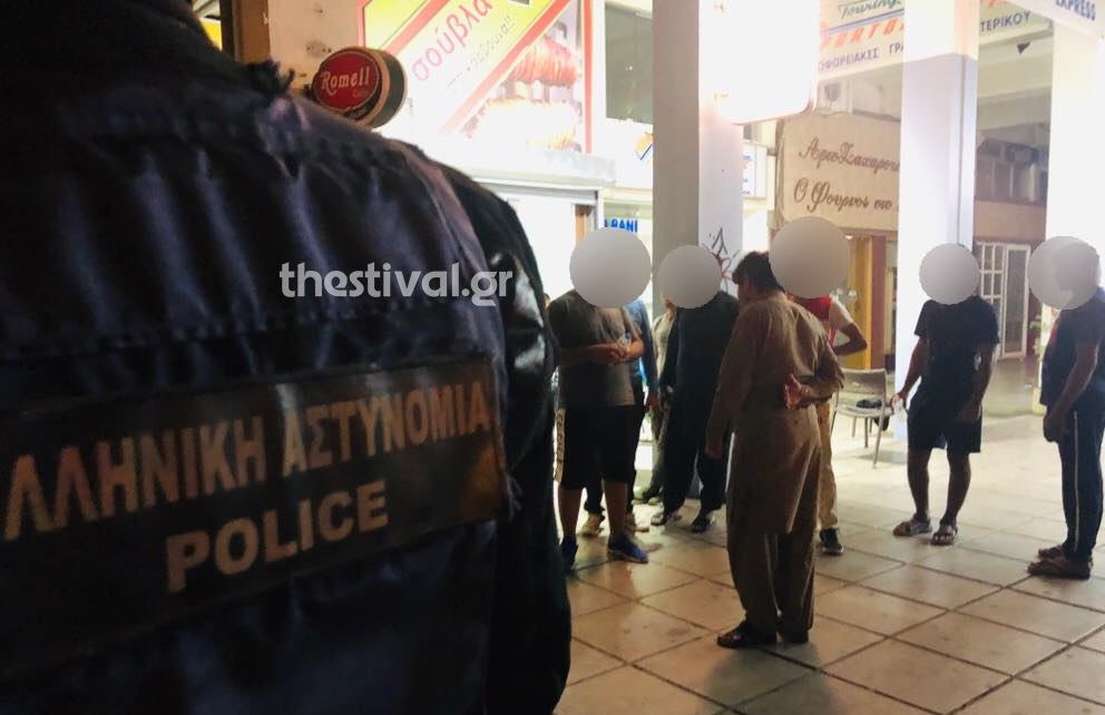 Σοκ : Πακιστανός μαχαίρωσε δύο ομοεθνείς του στο κέντρο της Θεσσαλονίκης (εικόνες)