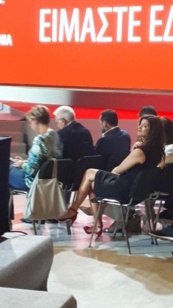 Οι γόβες της Κατερίνας, η Ρένα και η Εφη