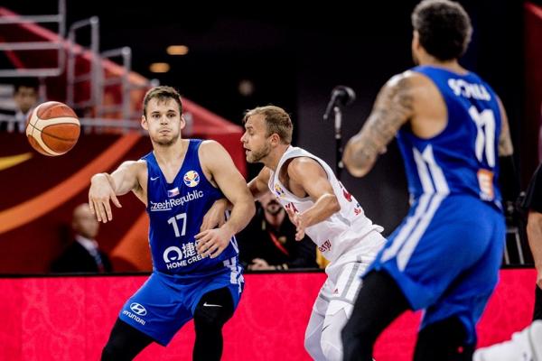 Μουντομπάσκετ : Διεκδικεί την 5η θέση η «σταχτοπούτα» Τσεχία