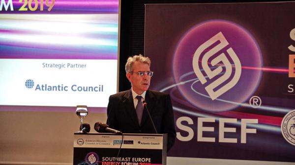 Πάιατ: Τώρα είναι η ώρα για επενδύσεις στην Ελλάδα